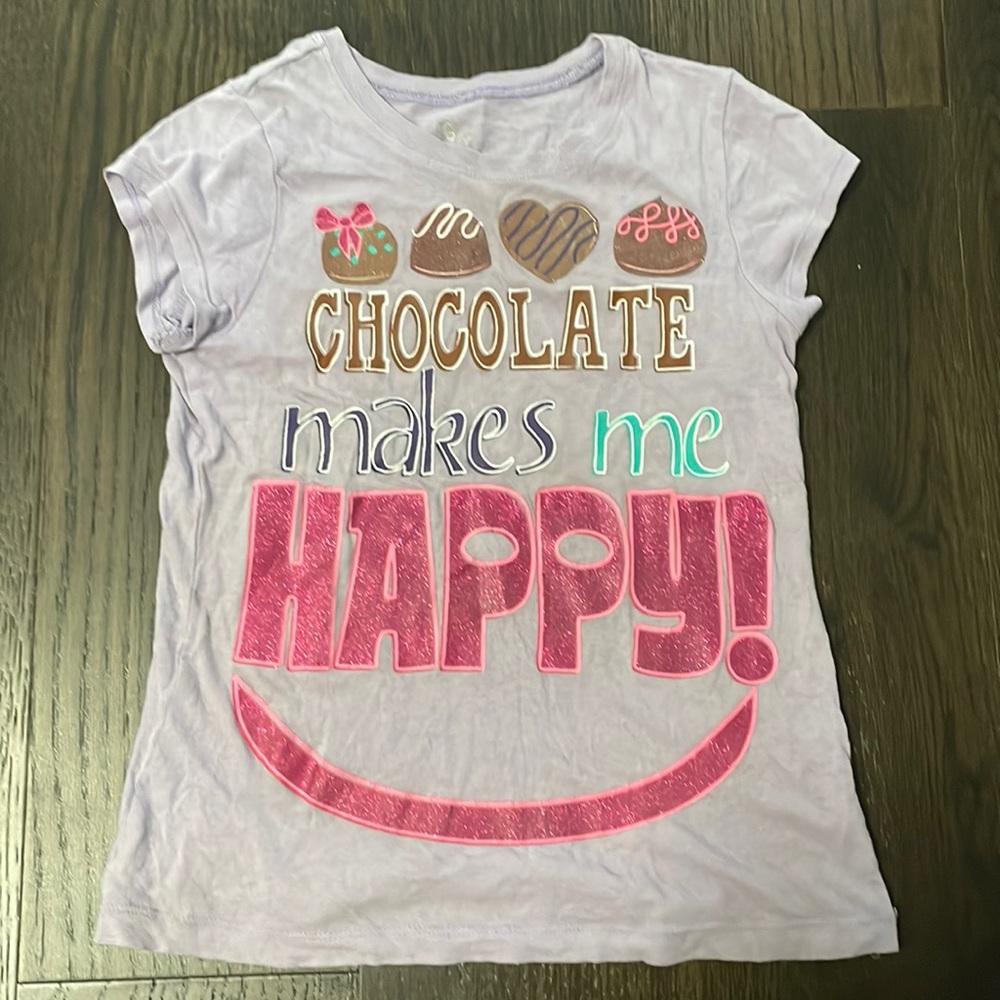 Place Chocolate Makes Me Happy Short Sleeve Top